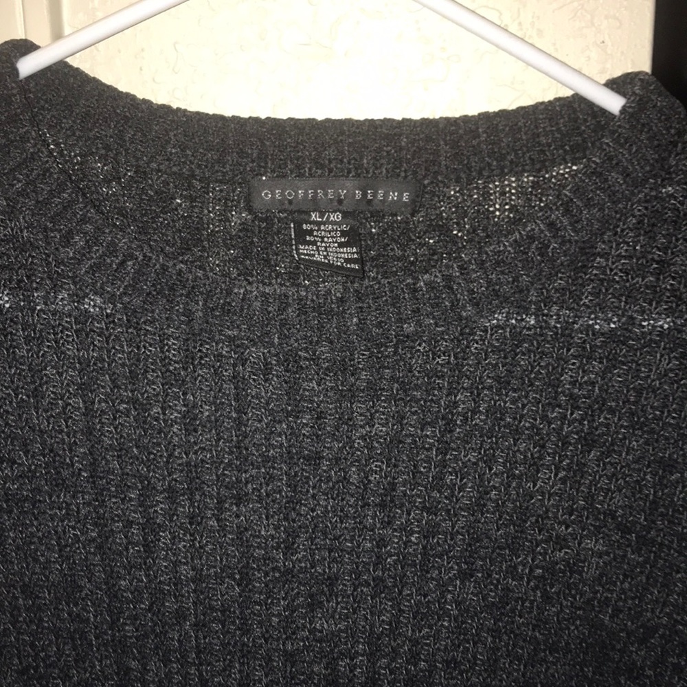 Sweater - Picture 2 of 3